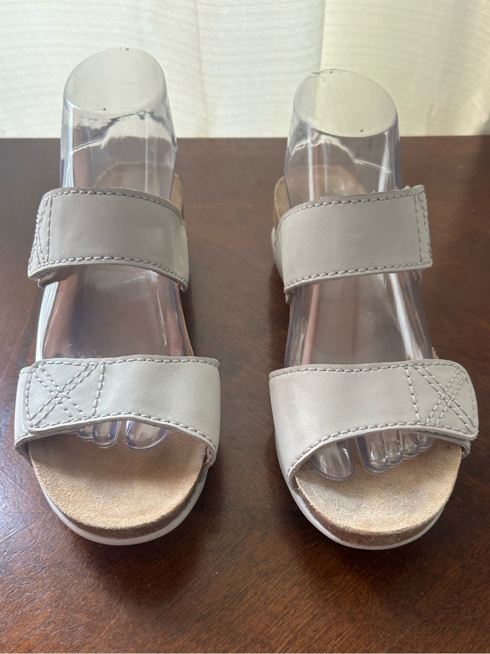 Dansko Maddy Milled Ivory Nubuck Women's 39/8 Slip On Sandals Comfort